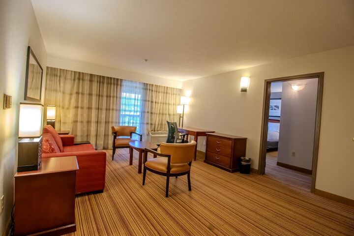 Country Inn & Suites by Radisson Convention Center