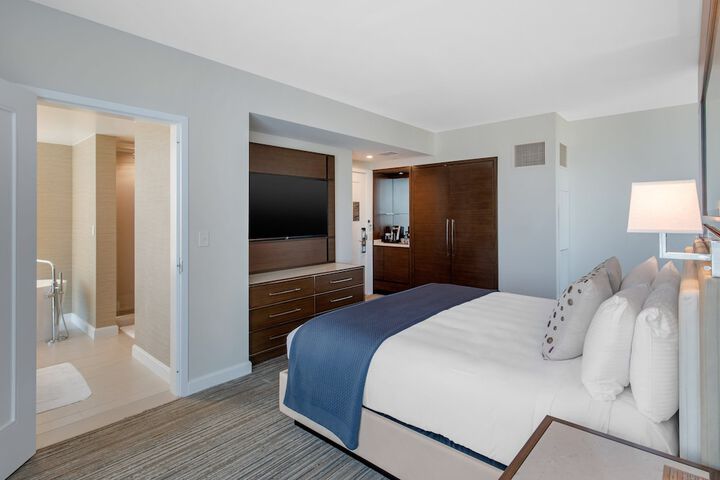 Omni Frisco Hotel at the Star