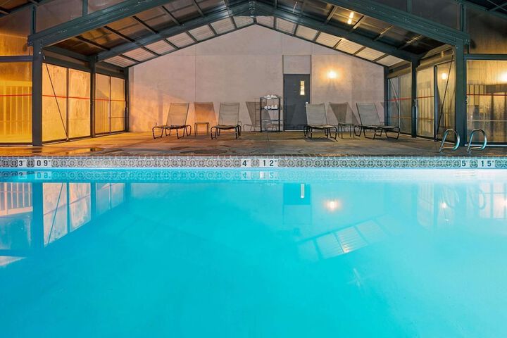 Pool 2 of 30