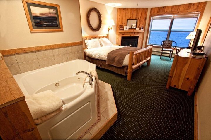 Room 13 of 72