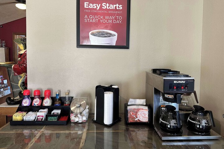 Breakfast/Coffee Service 62 of 63