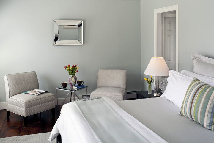 Room 42 of 57