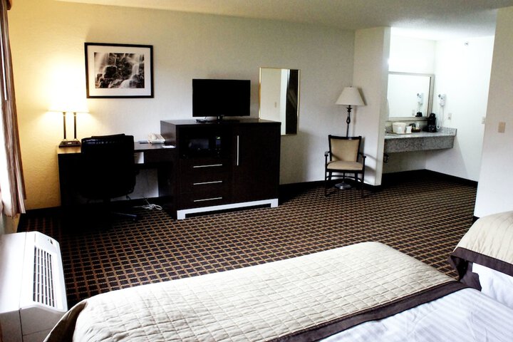 Room 15 of 25