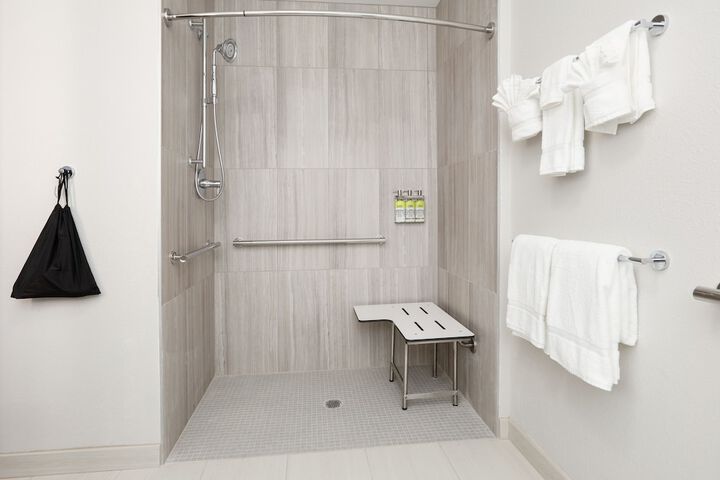 Holiday Inn Express Kermit by IHG