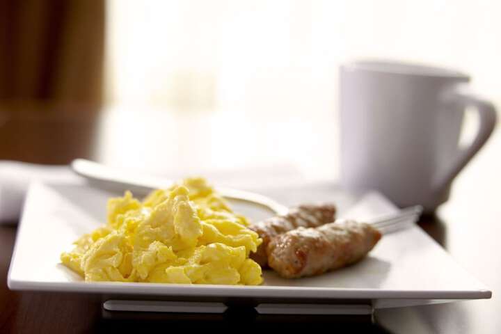 Breakfast/Coffee Service 28 of 31