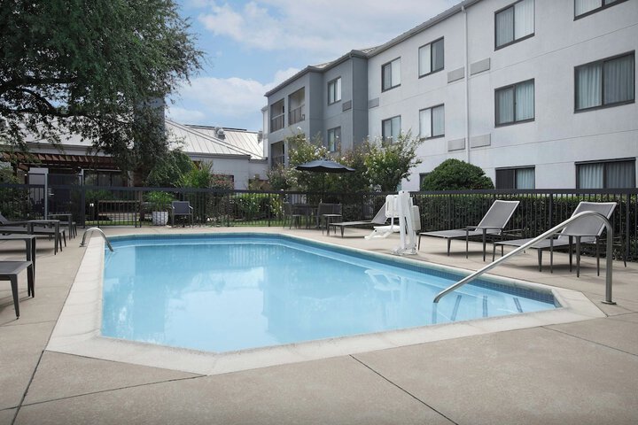Courtyard by Marriott Dallas DFW Airport North / Irving