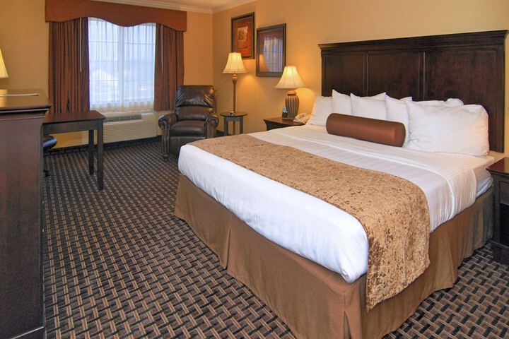 Room 13 of 25