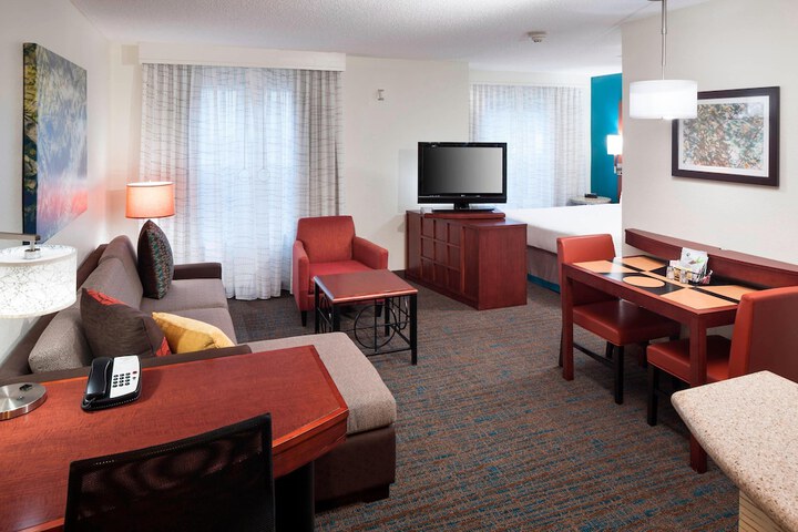 Room 14 of 29