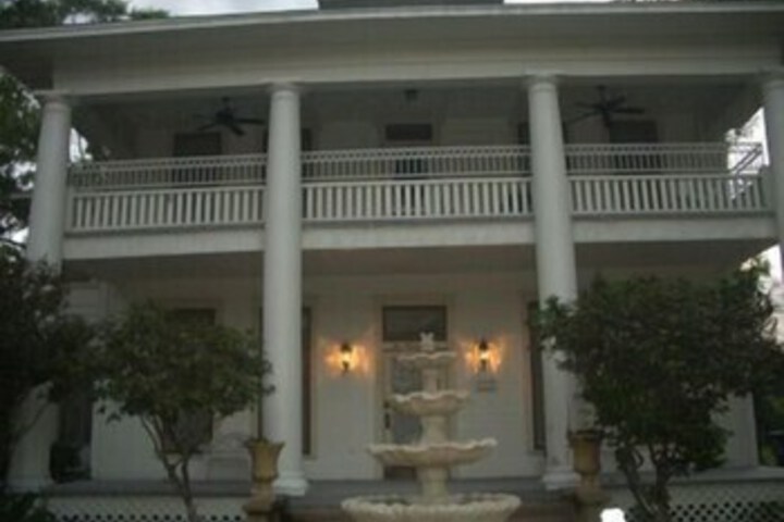 The Royal Plantation B & B