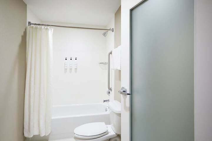 SpringHill Suites by Marriott St. Louis Airport / Earth City