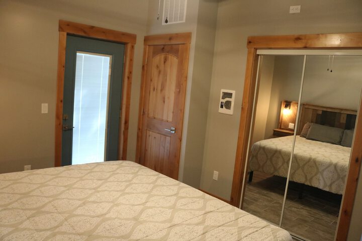 Room 19 of 87