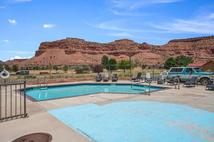 Pool 11 of 49