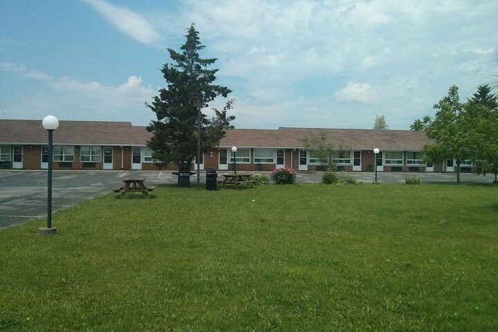 Property Grounds 41 of 41