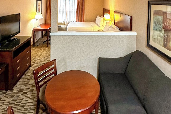 Room 18 of 62