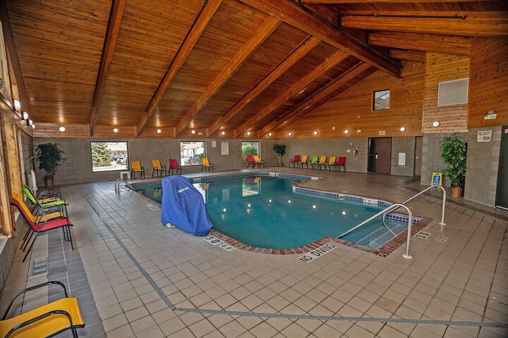 Pool 5 of 36