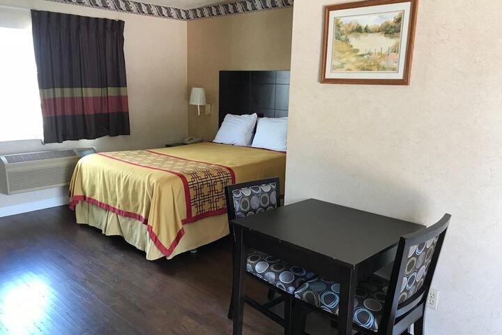 Manhattan Inn & Suites - LAX