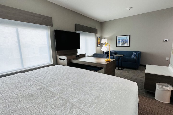 Hampton Inn & Suites Weatherford
