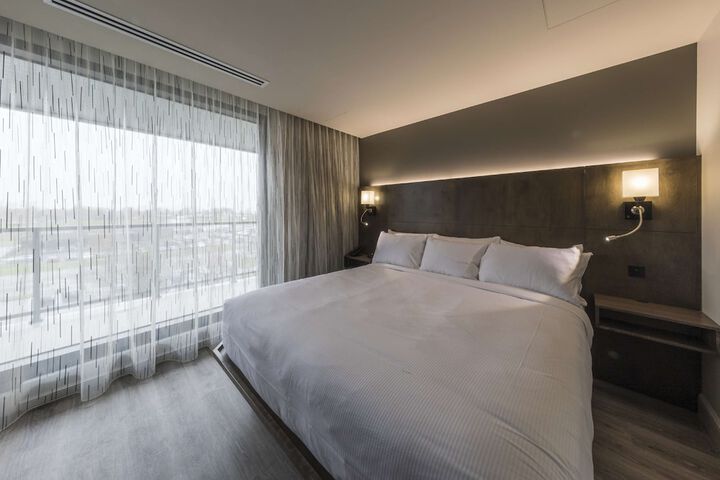 Room 48 of 107