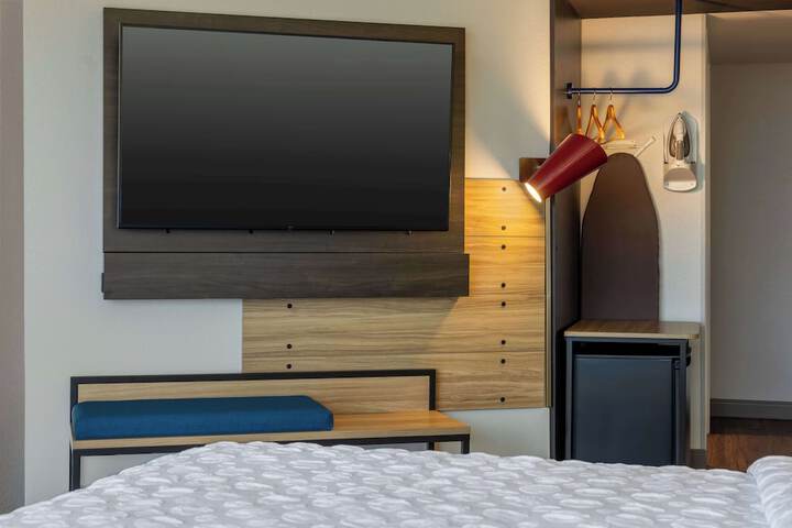 Room 7 of 22