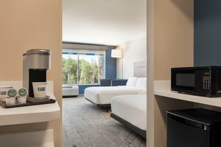 Holiday Inn Express and Suites Rhinelander by IHG