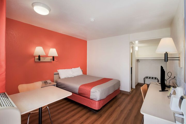 Motel 6 Moses Lake WA