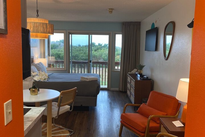 Room 139 of 260