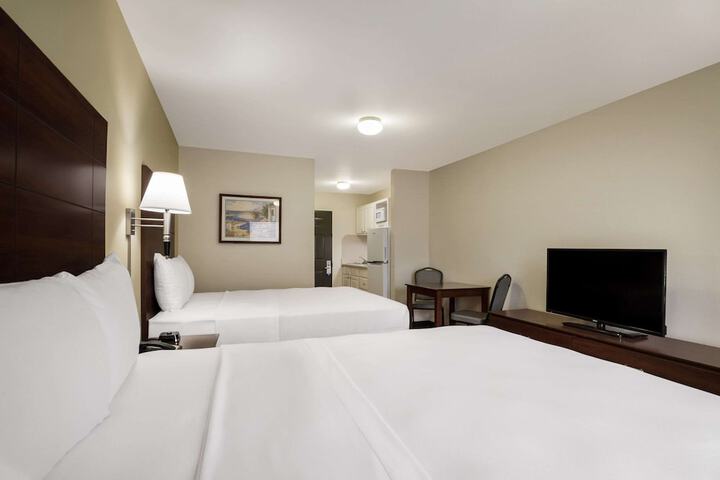 Room 34 of 61