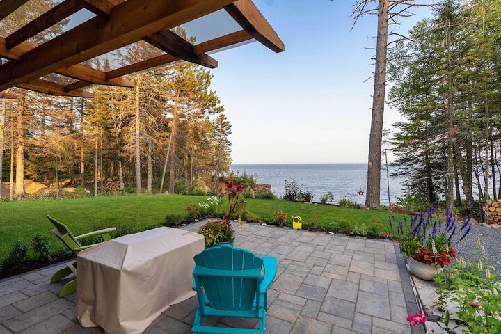 Office & Fire Pit: Waterfront Lake Superior Cabin!