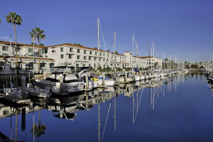 DoubleTree by Hilton San Pedro - Port of Los Angeles