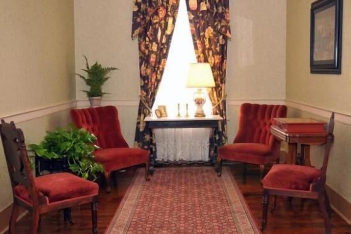 Ballroom/Hall 132 of 138