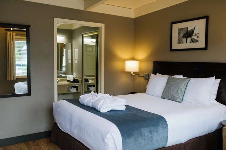 Room 30 of 58