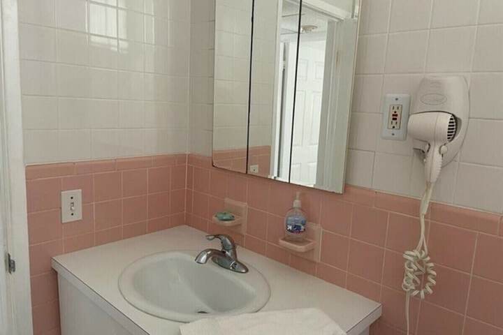 Room 150 of 184