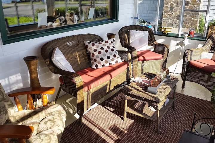 Bayside Inn