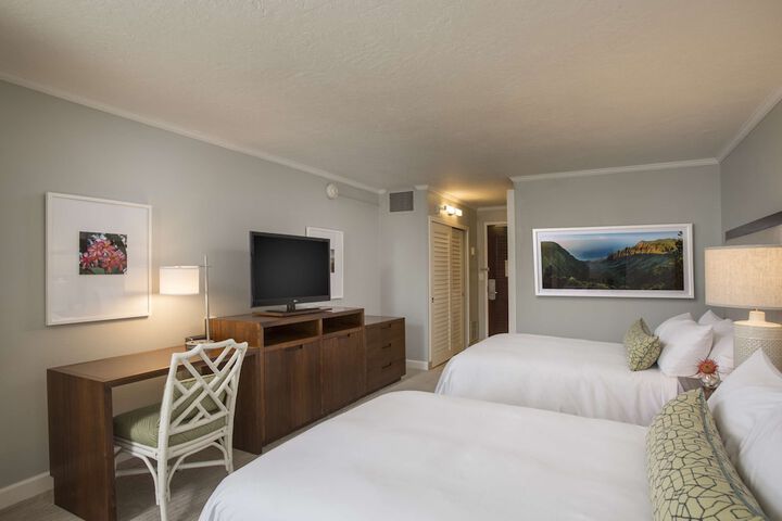 Room 105 of 162