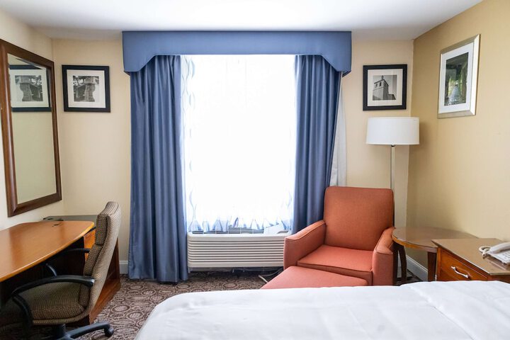Room 30 of 57