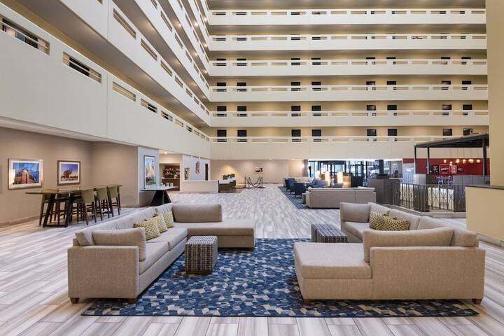 Hotel 4 of 56