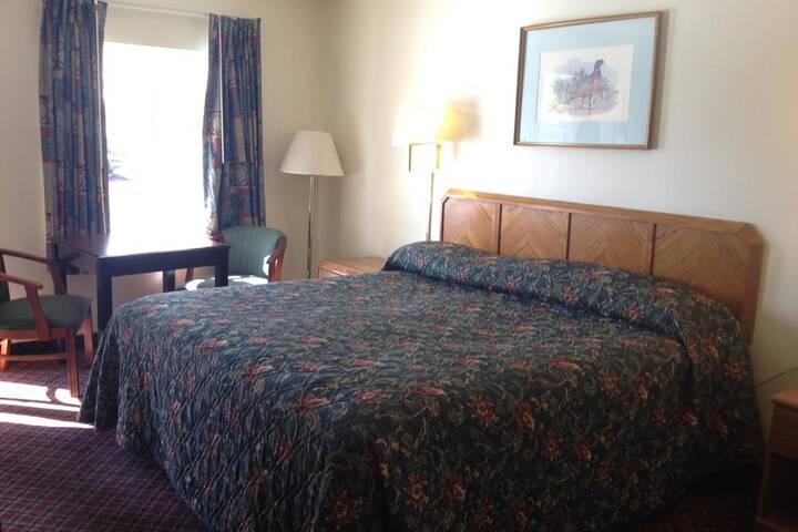 Room 44 of 51
