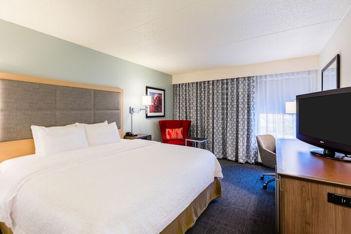 Hampton Inn St. Charles St. Peters