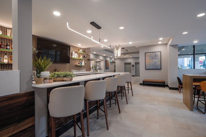 Holiday Inn & Suites Winnipeg Downtown by IHG
