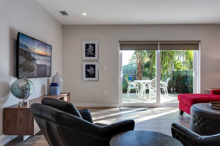 Escape Coastal Resort on Casey Key