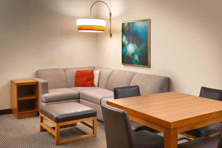 Hyatt Place Lansing - East