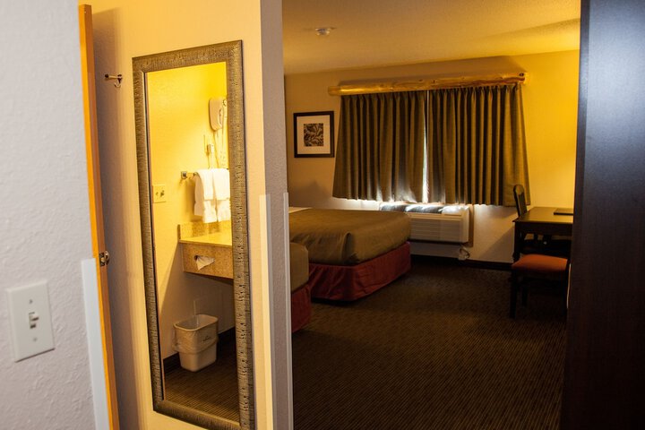 Room 44 of 63