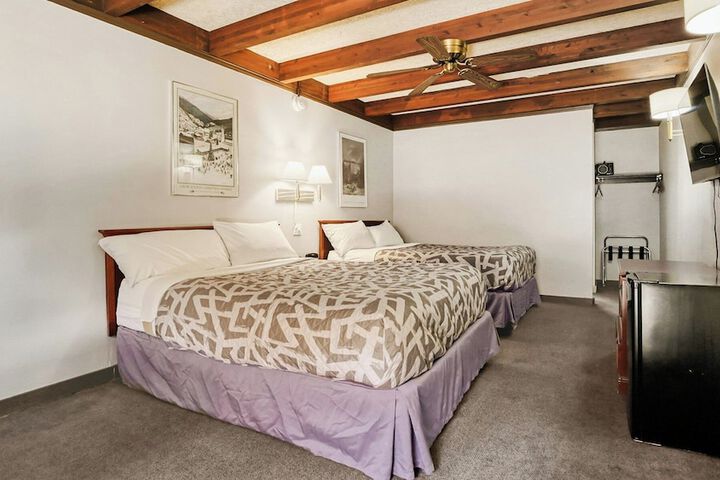 Georgetown Lodge