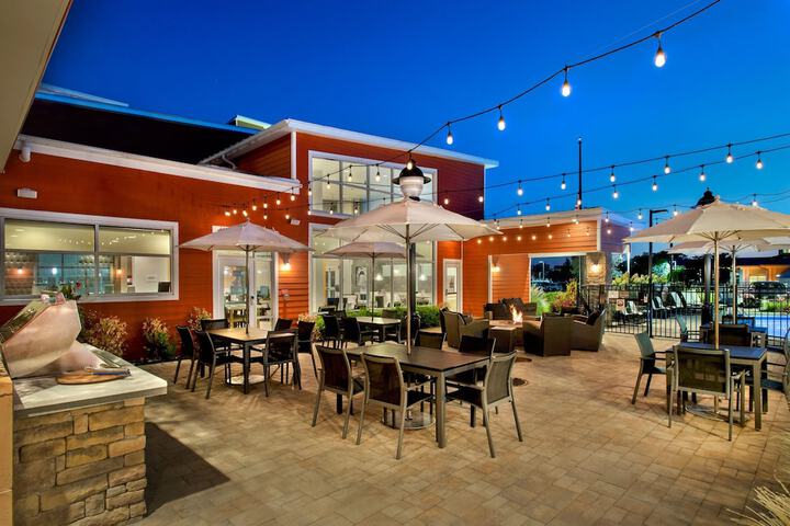 Terrace/Patio 56 of 57