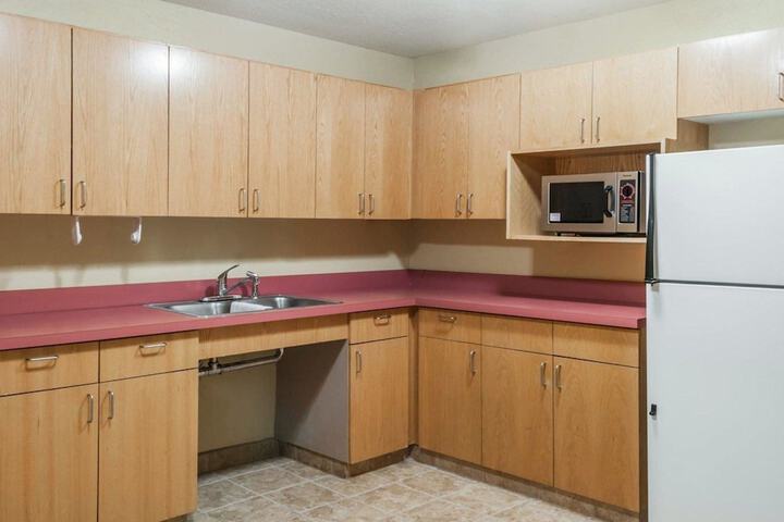 Room 9 of 30