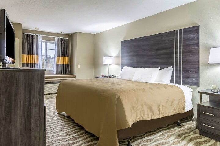 Room 20 of 37