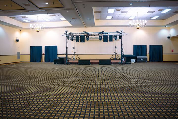 Ballroom/Hall 49 of 54