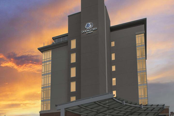Hotel 3 of 85