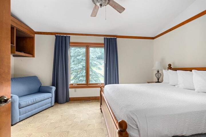 Room 30 of 75