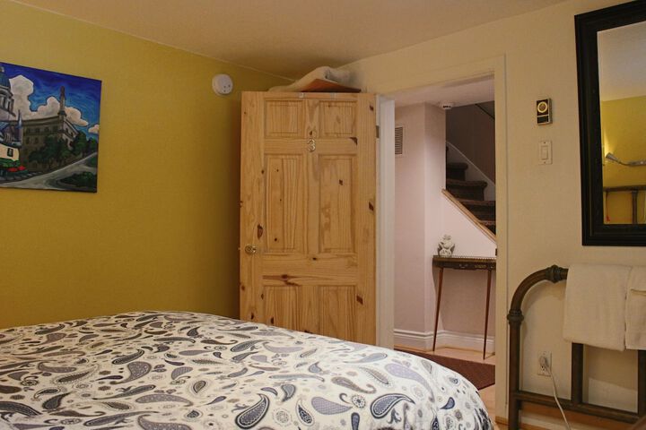 Room 26 of 39
